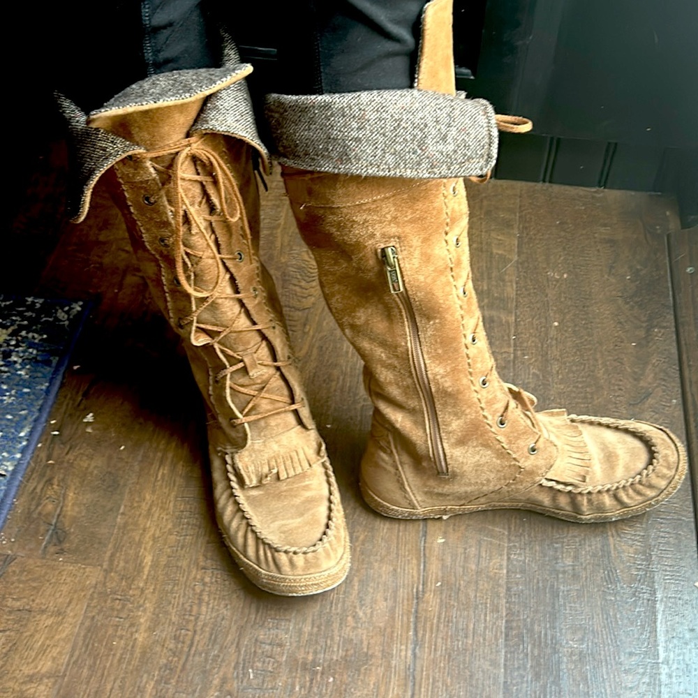 UGG Somaya Lace-Up Moccasin Boot